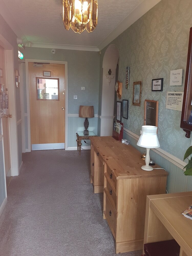 Фото Cameron Court B&b