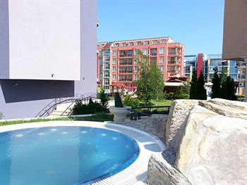 Фото Menada Rainbow Apartments