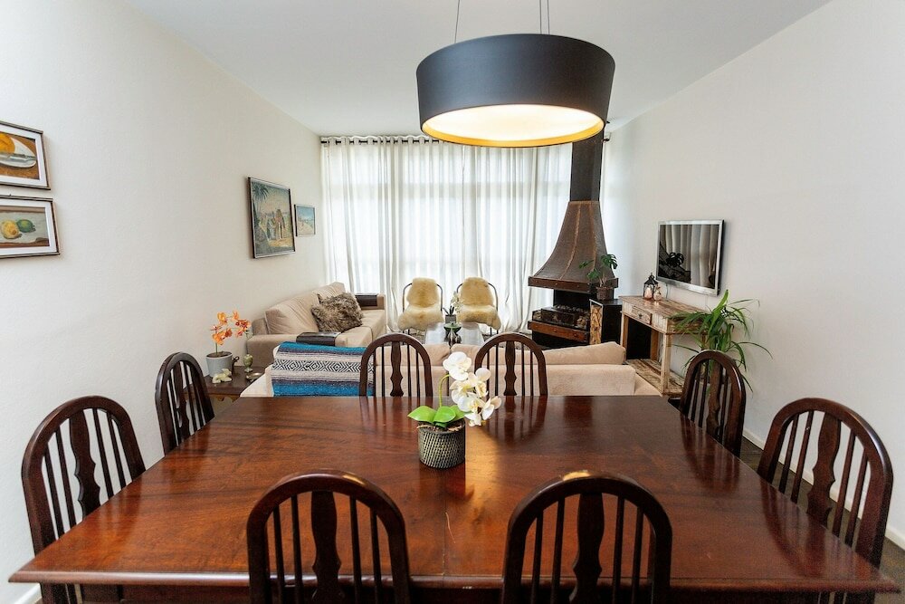 Фото Incrível Vista com 4 Quartos e Lareira