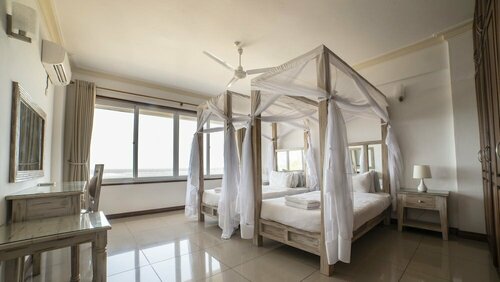 Гостиница Jumeirah Beach Front Apartments в Момбасе