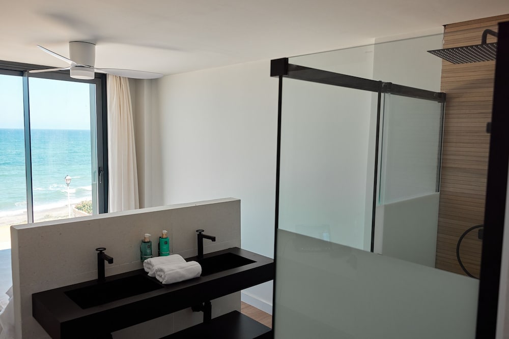 Фото Ancon Suites