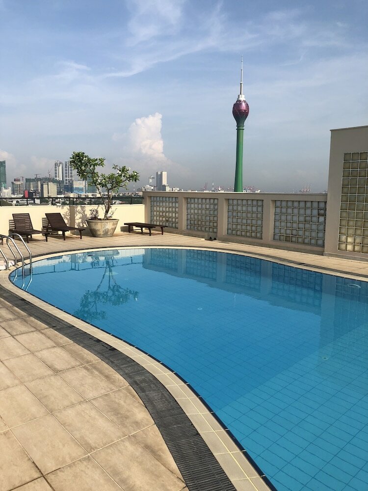 Фото Hedges Court Residencies Colombo City