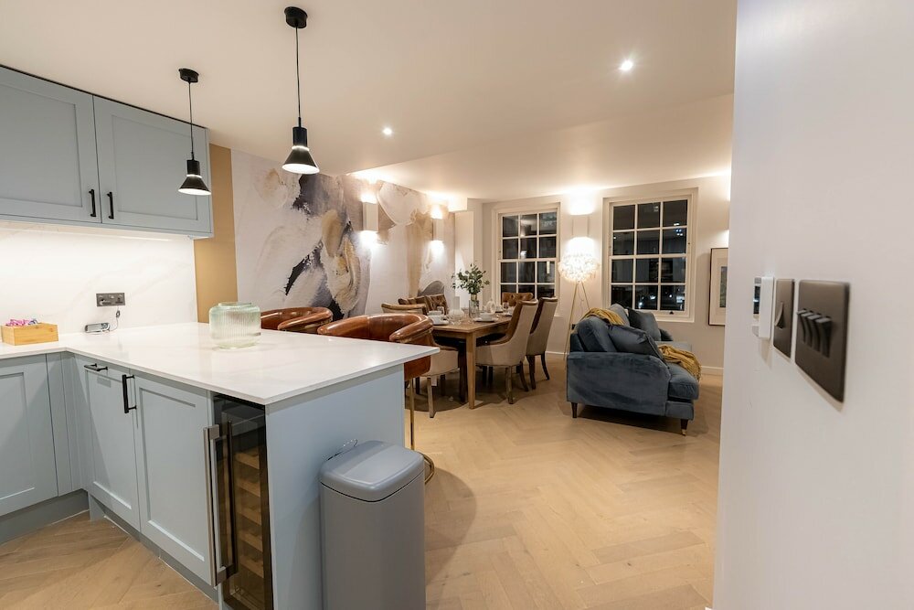 Фото Three Bed Apts near Spitalfields Mkt