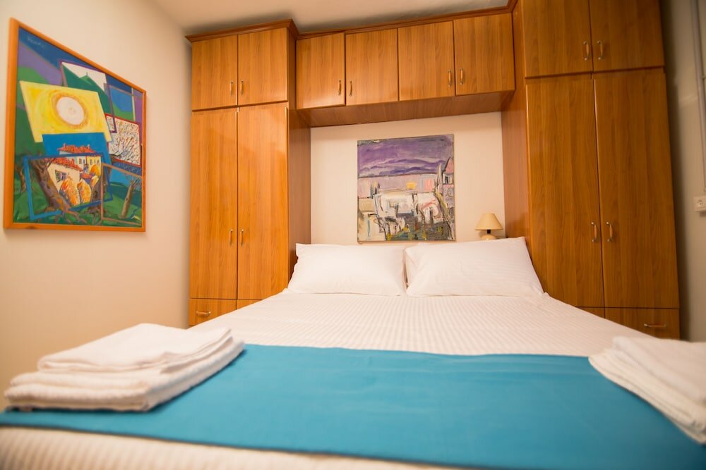 Фото Artistic Tirana