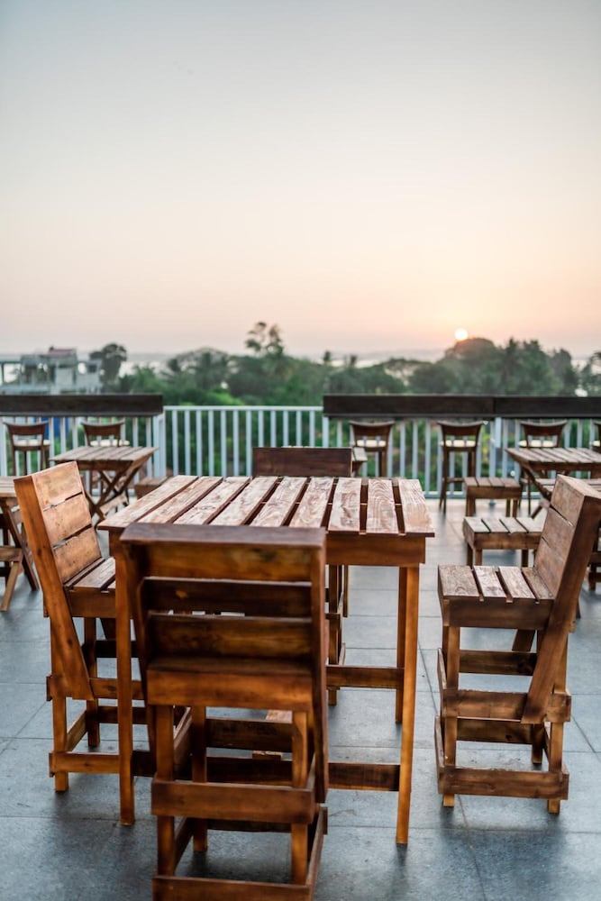 Фото Scenic Bay Weligama