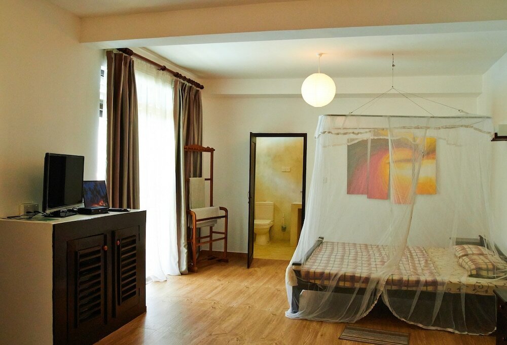 Фото Villa Tangalle Lagoon