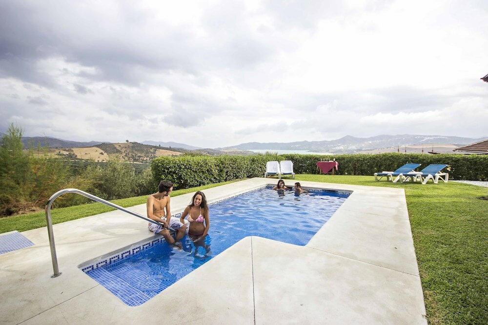 Фото Las Mayoralas