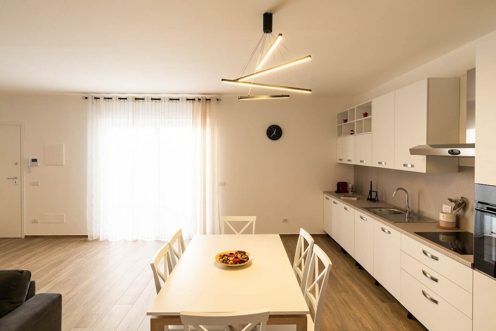 Фото Dimora Rosselli Apartments