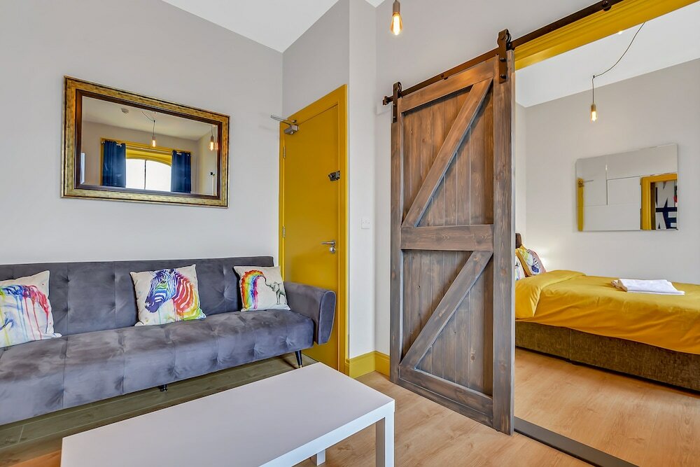 Фото Forty Four North