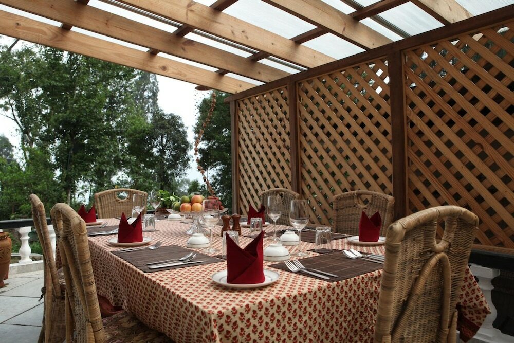 Фото Sourenee Tea Estate & Boutique Resort