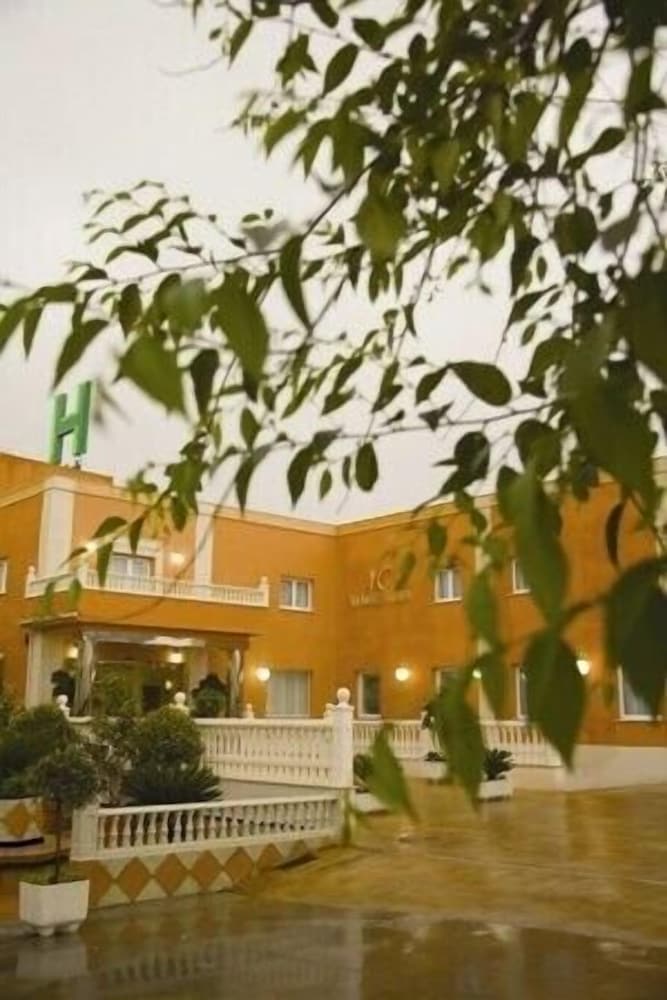 Фото Hotel Carmen