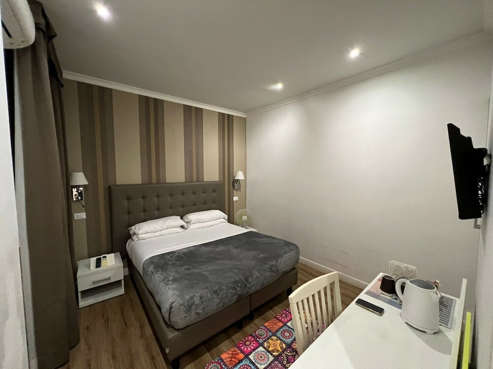 Фото Camere con vista sul Chiostro Di Michelangelo