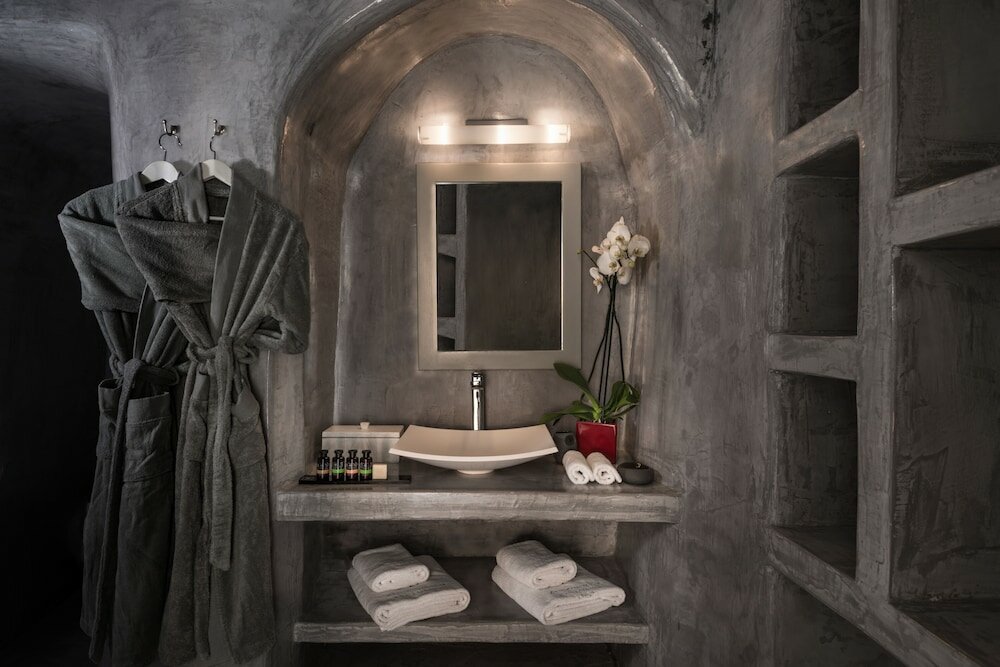 Фото Andronis Luxury Suites