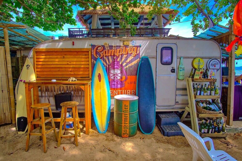 Фото Beach House Camp