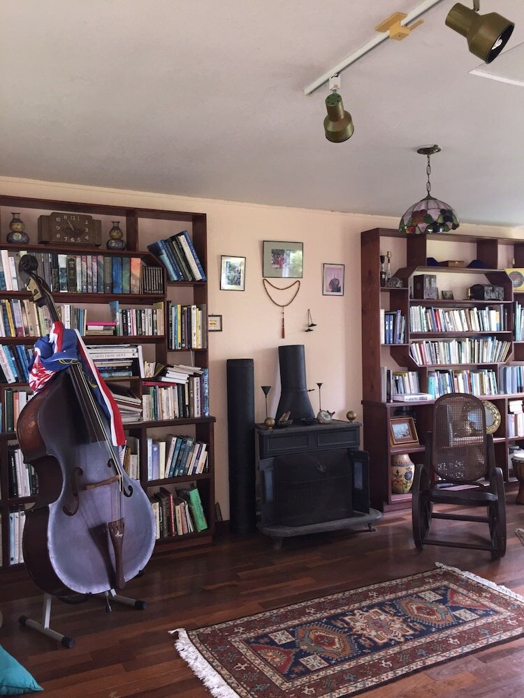 Фото Lava Tree Tropic Inn