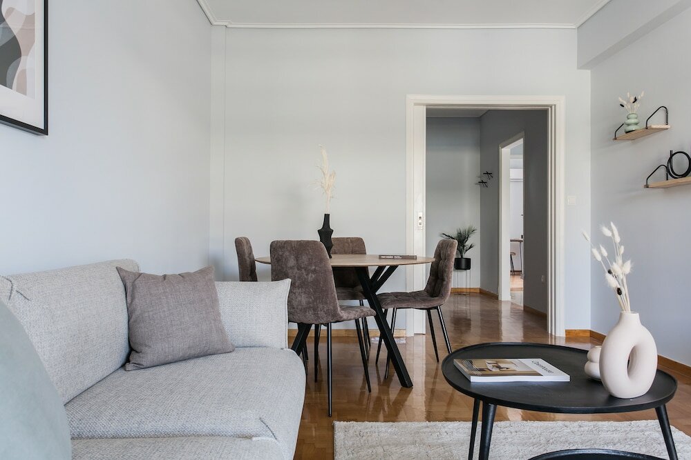 Фото Enjoyable 2br Apartment in Marousi