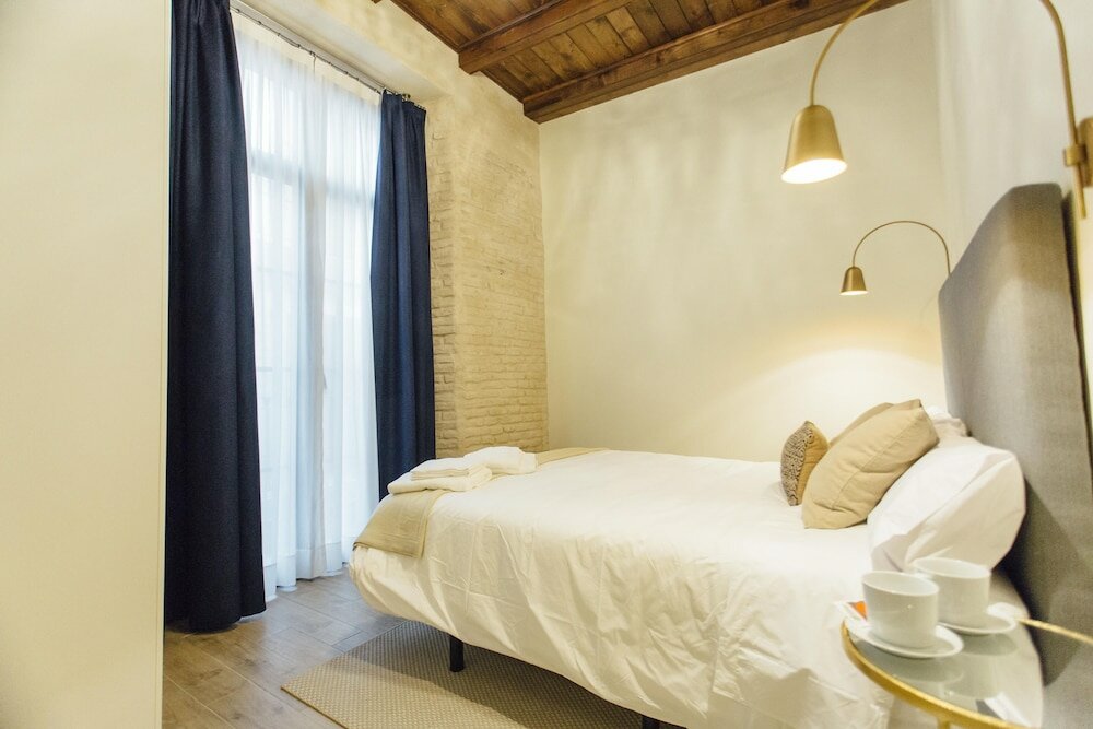 Фото Stay Komodo Byron Suites