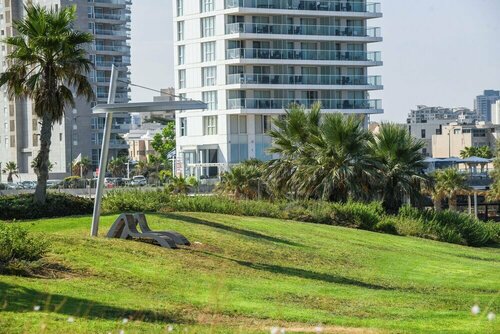 Апартаменты Coastline Family Triplex by Sea N' Rent в Нетании