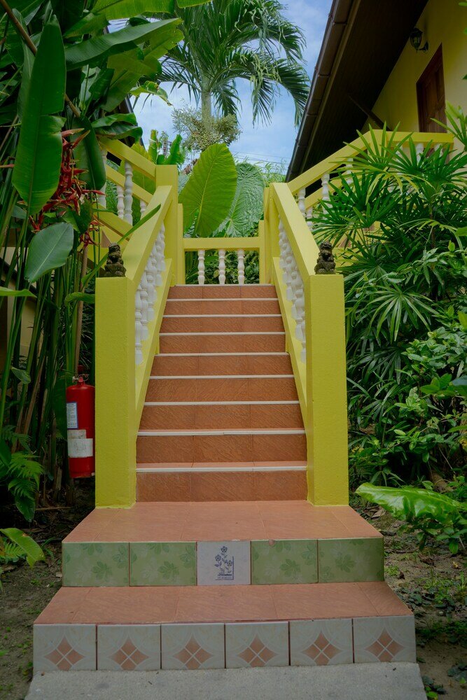 Фото Chez Charly Bungalow