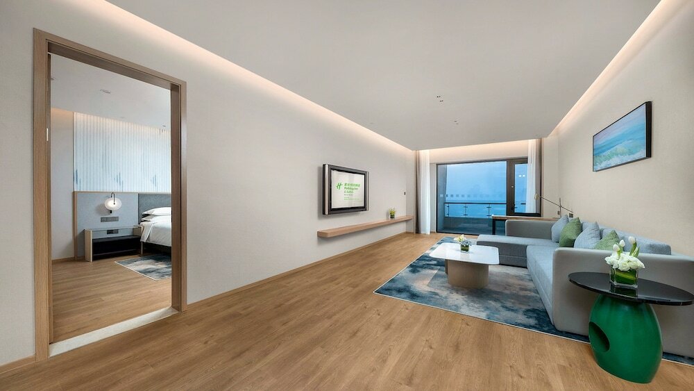 Фото Holiday Inn Hotel And Suites Wuhan New City, An Ihg Hotel