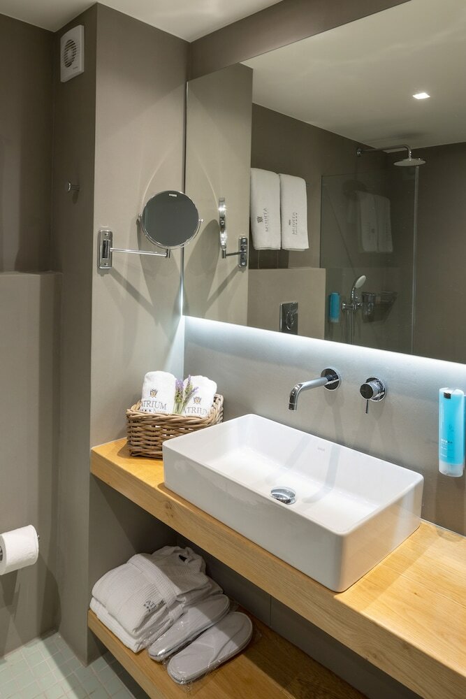 Фото Отель Atrium