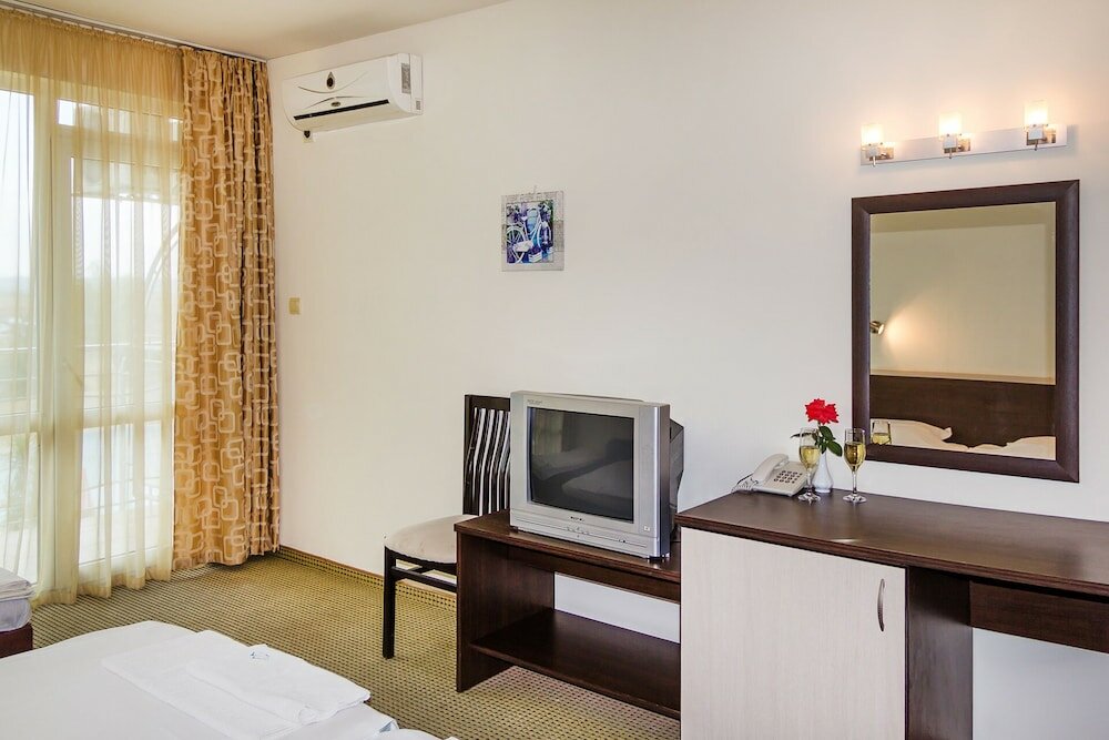 Фото Black Sea Hotel