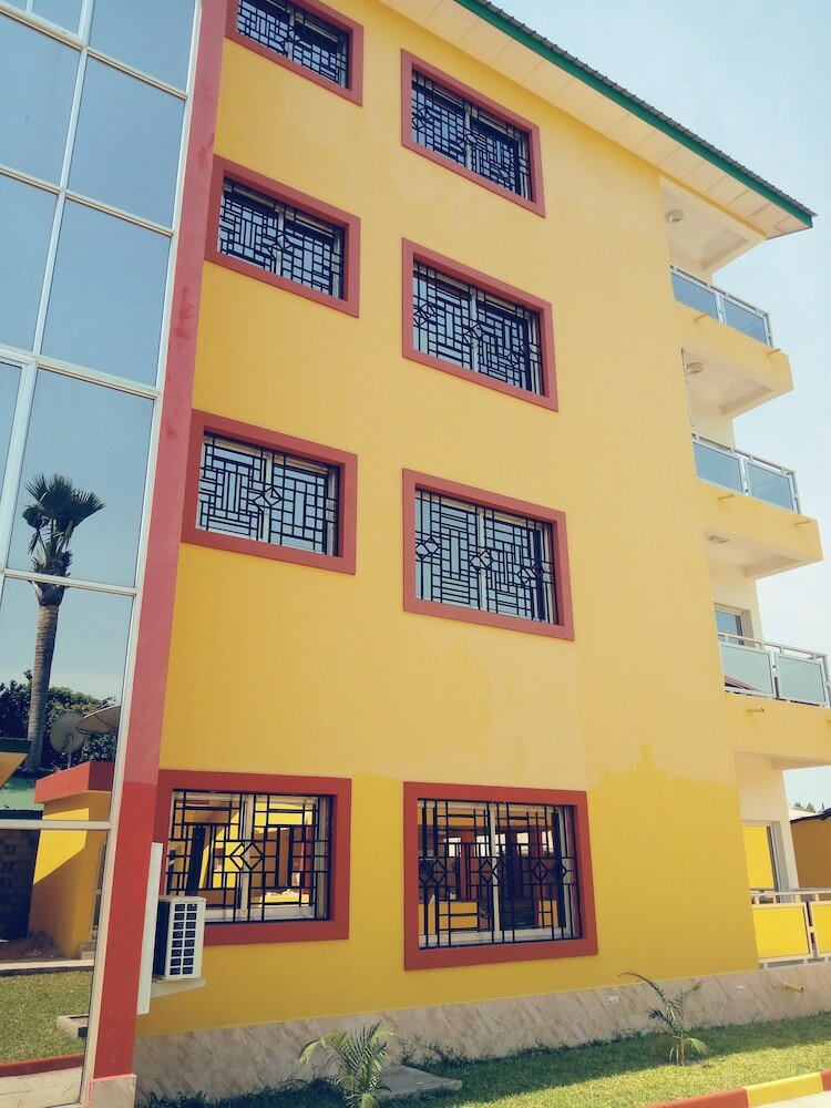 Фото отеля 1