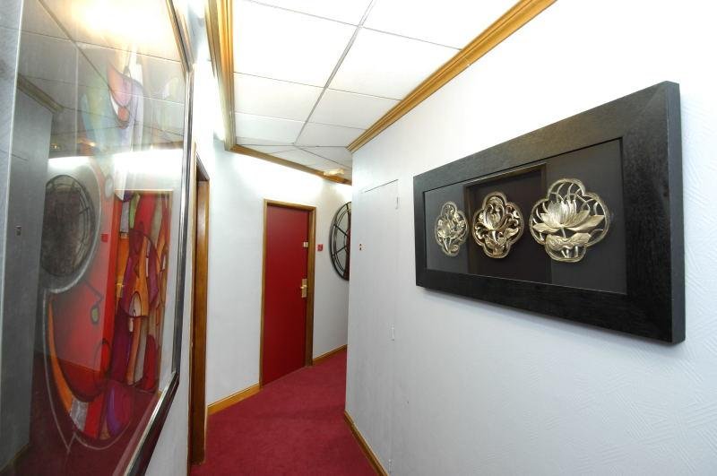 Фото Hôtel Porte Mars Reims Gare Centre