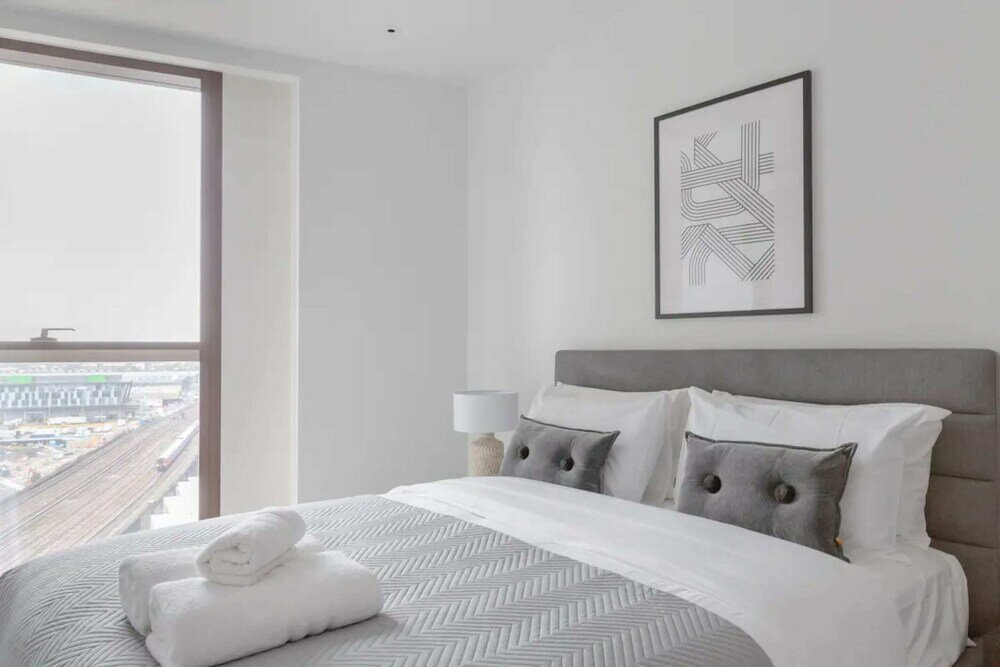 Фото Luxurious 2bd Flat by the River Near Vauxhall