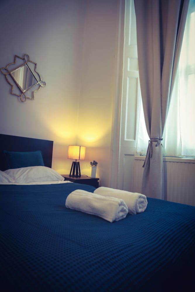 Фото Warren st Apt