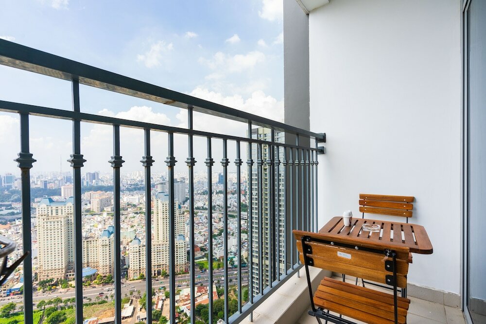 Фото Sens House Saigon - Vinhomes Central Park