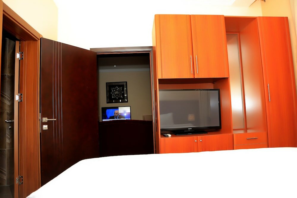 Фото Swiss International Mabisel Hotel Port Harcourt