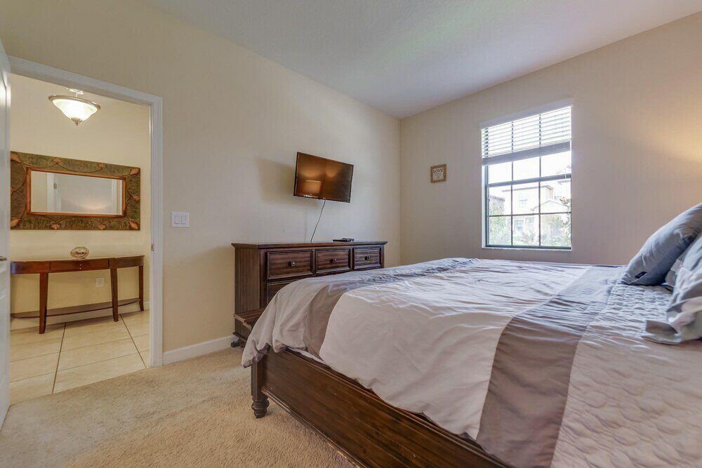 Фото Lei's 9-bedroom Champions Gates Vacation Home