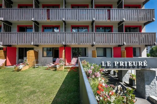 Внешний вид отеля Chalet Hôtel le Prieuré and SPA в Шамони-Мон-Блане, фото 5