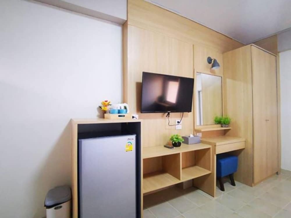 Фото Blue Bed Pattaya Sha