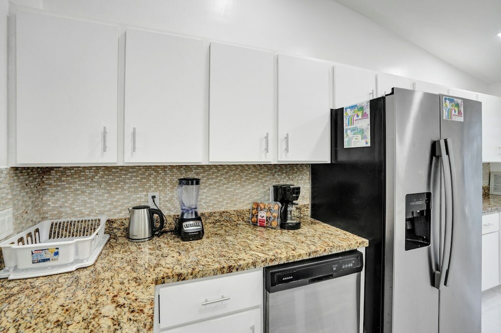 Фото The Lake House in Fort Lauderdale