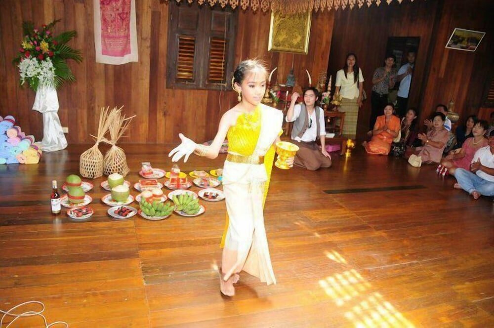 Фото Ruen Thai Rim Haad Resort