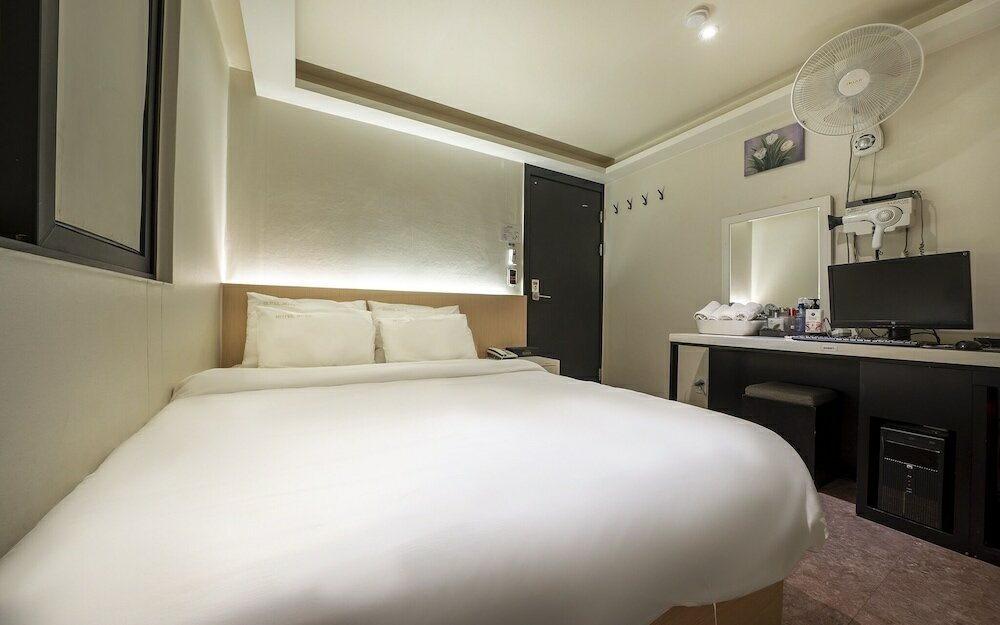 Фото Jongno Nova