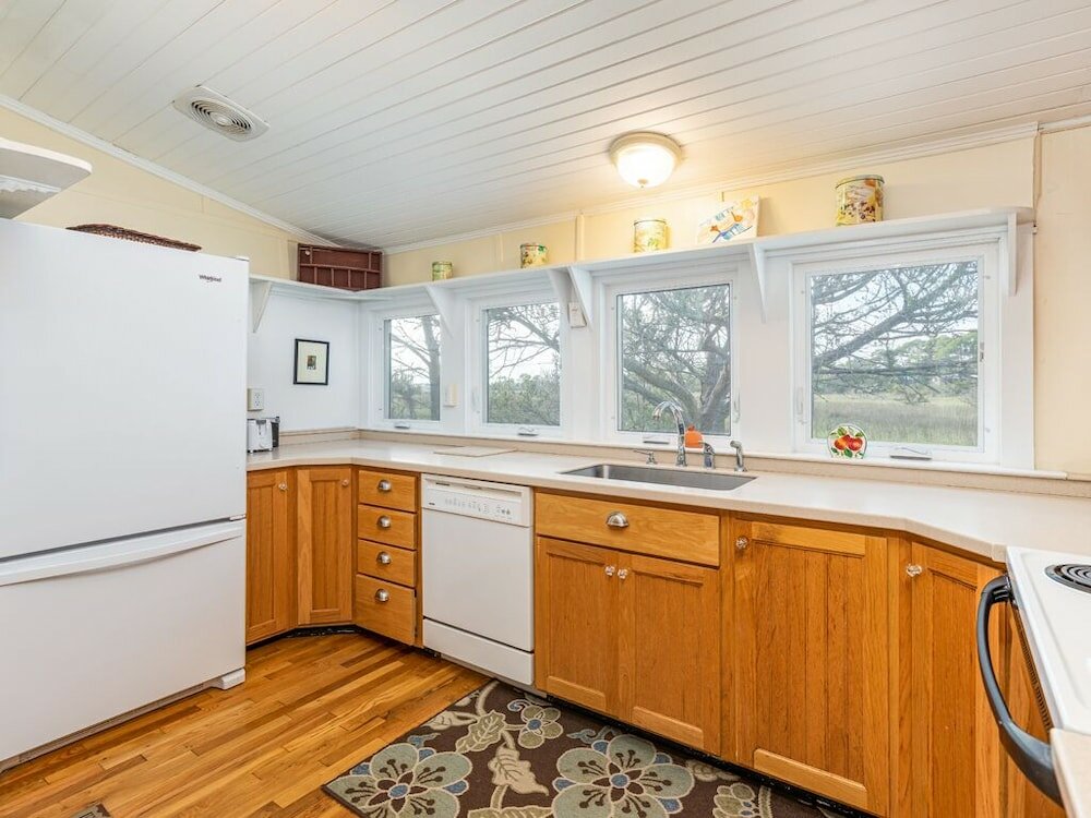 Фото Chimney Pot Cottage