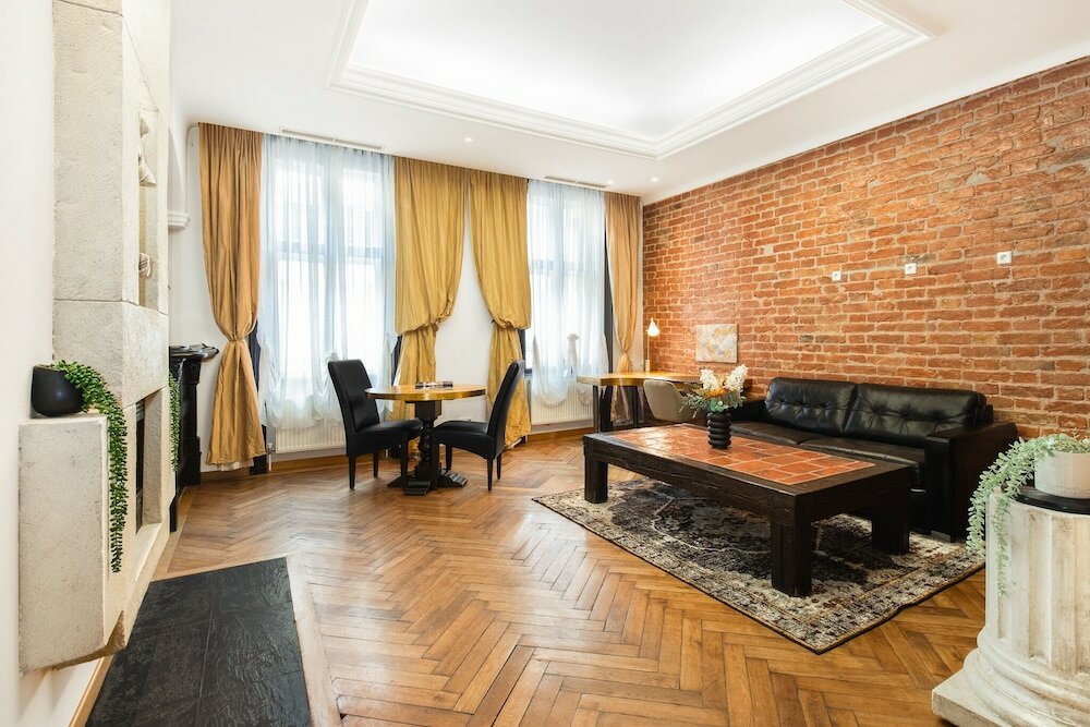 Фото Castello Apartments