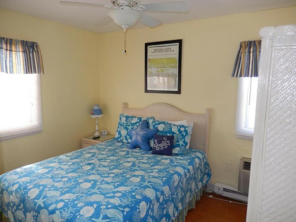 Фото Sifting Sands Motel