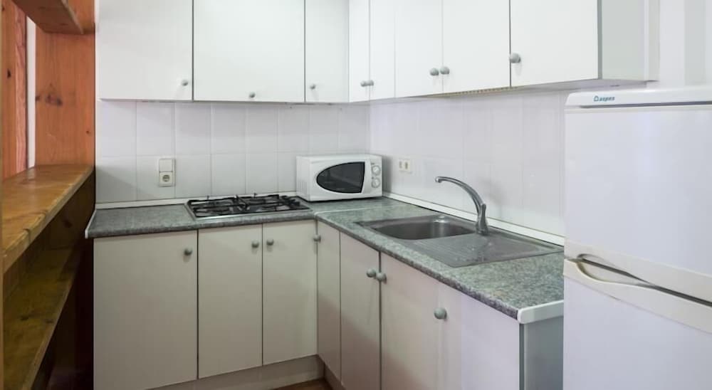 Фото Apartamentos Arlanza - Adults Only