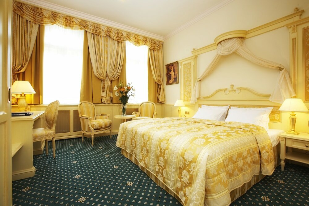 Фото Luxury Family Hotel Royal Palace