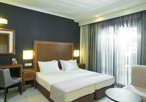 Гостиница Hotel Mediterranean Resort в Паралии Катерини