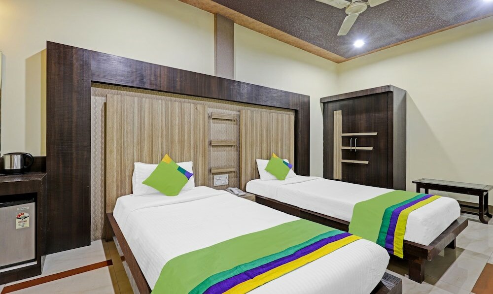 Фото Treebo Trend Apollo