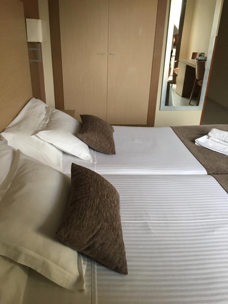 Фото Hotel Rosabel