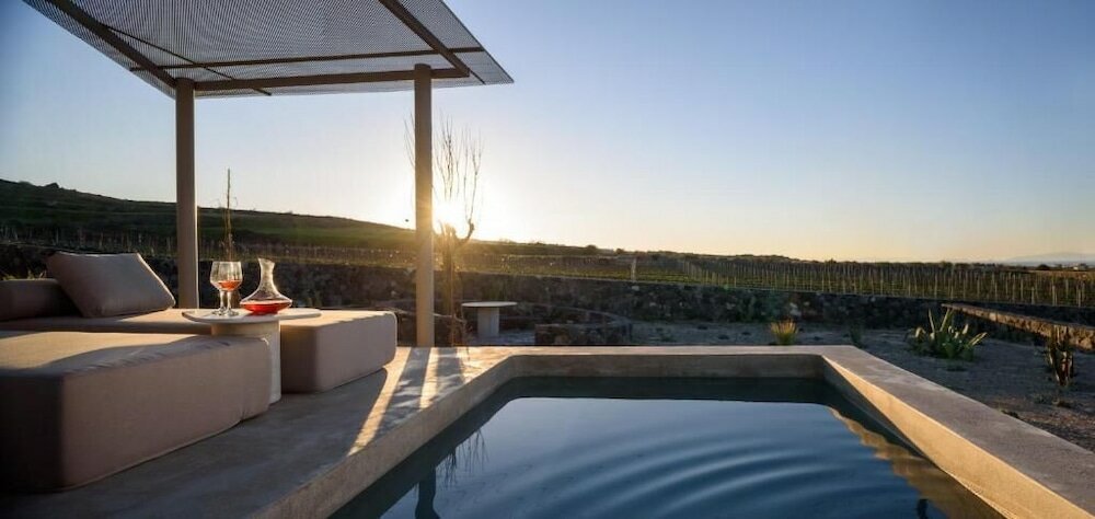 Фото Santopaz Suites