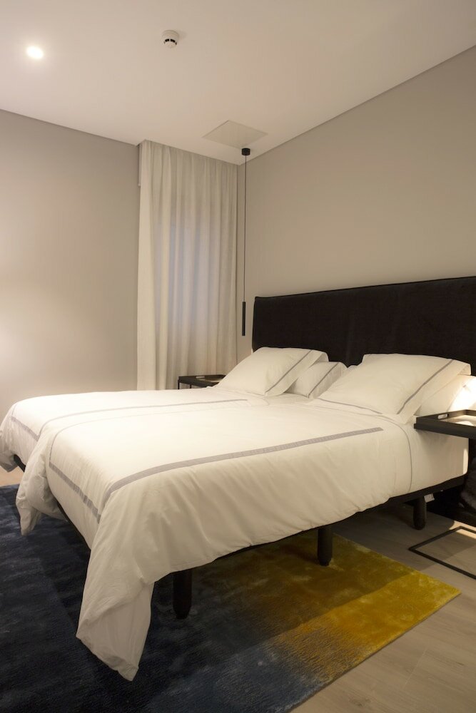 Фото Spain Select Santa Ana Apartments