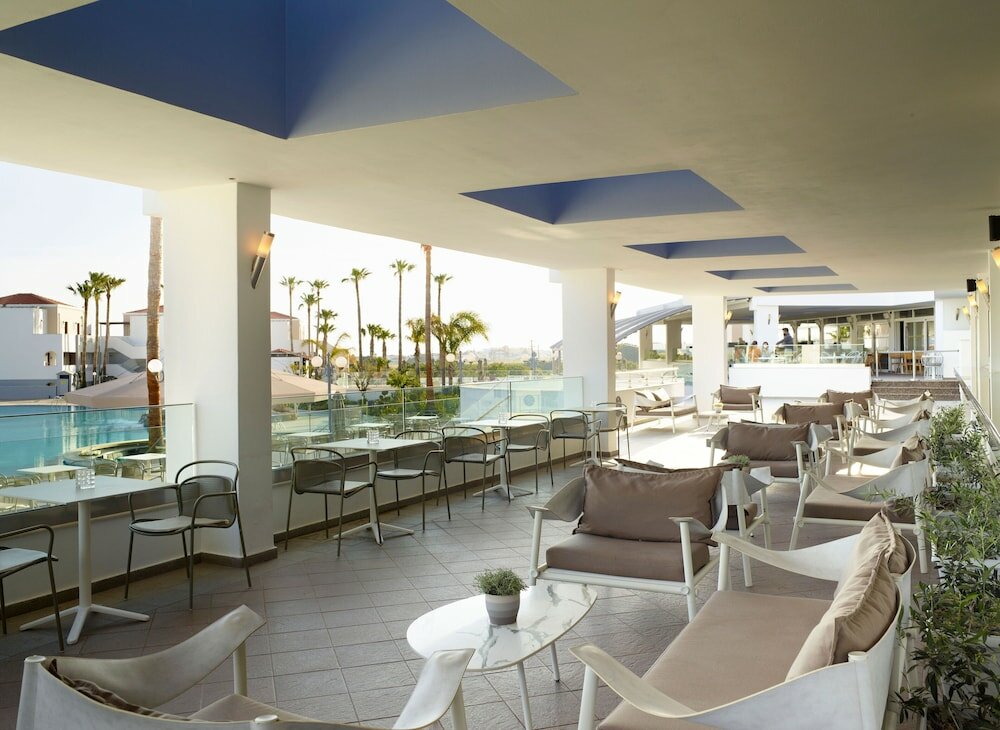 Фото Atlantica Marmari Palace