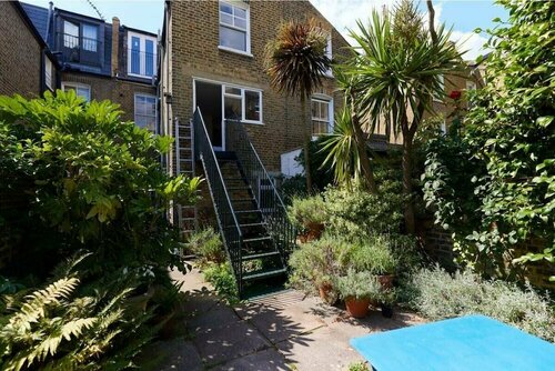 The Battersea Crib - Dazzling 3bdr Flat With Garden